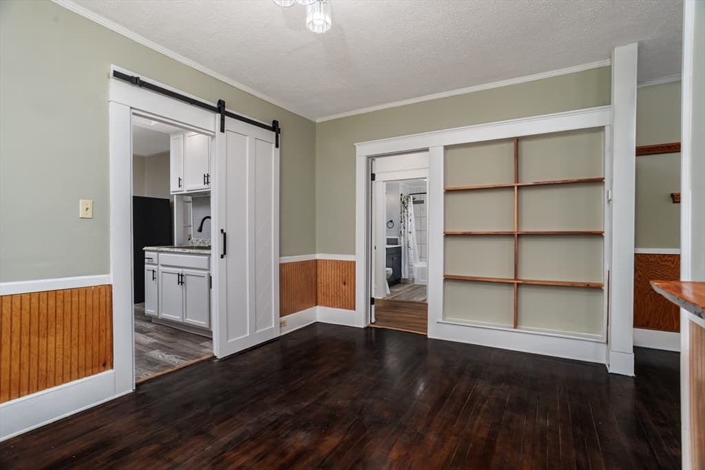 53 Peabody St, Gardner MA 01440 photo 13