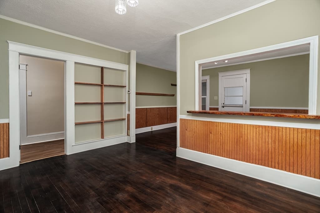 53 Peabody St, Gardner MA 01440 photo 12