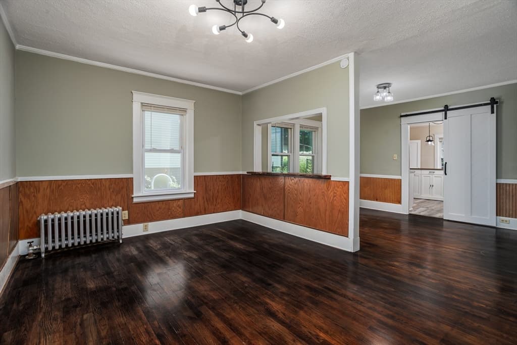 53 Peabody St, Gardner MA 01440 photo 7