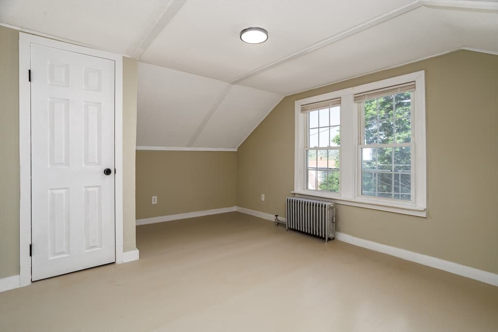 53 Peabody St, Gardner MA 01440 photo 24
