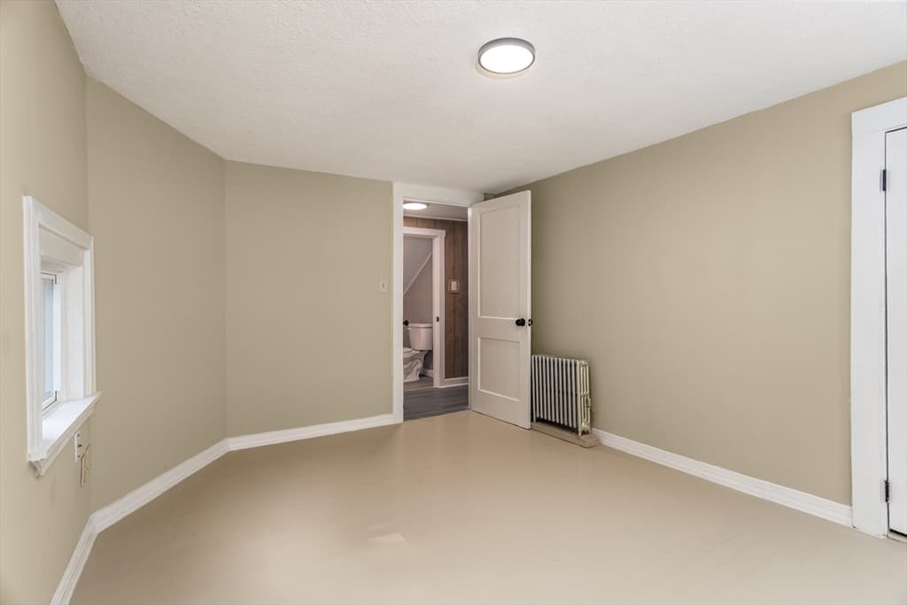 53 Peabody St, Gardner MA 01440 photo 33