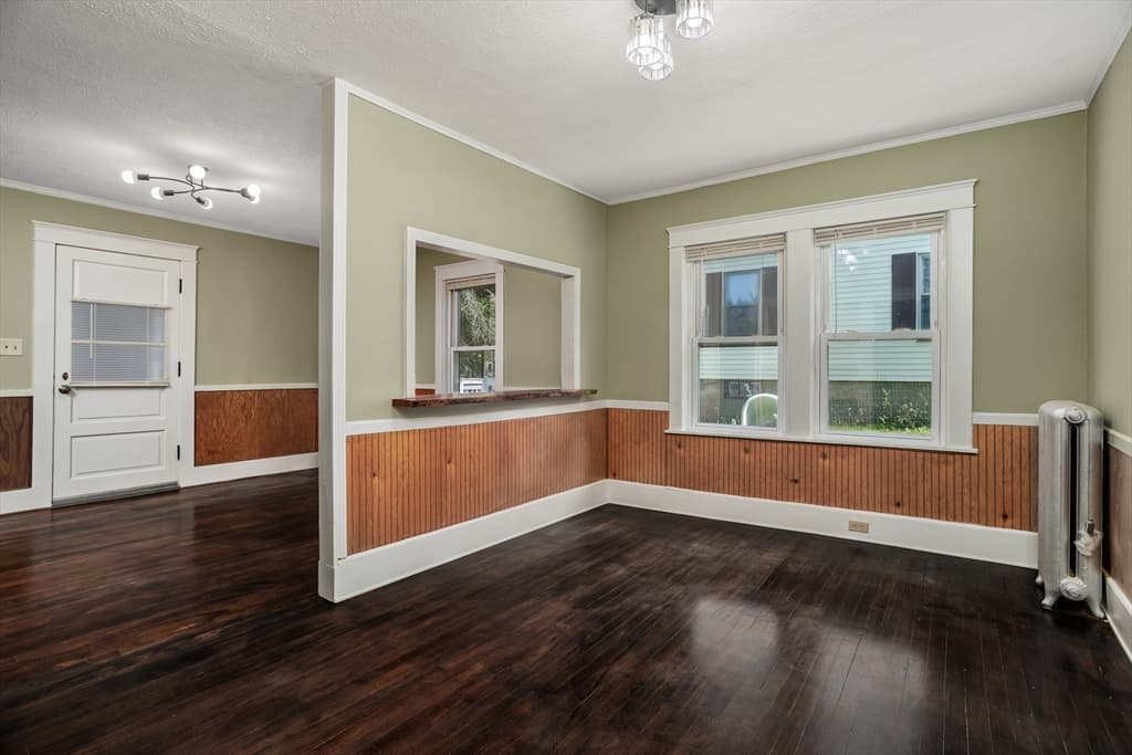 53 Peabody St, Gardner MA 01440 photo 11