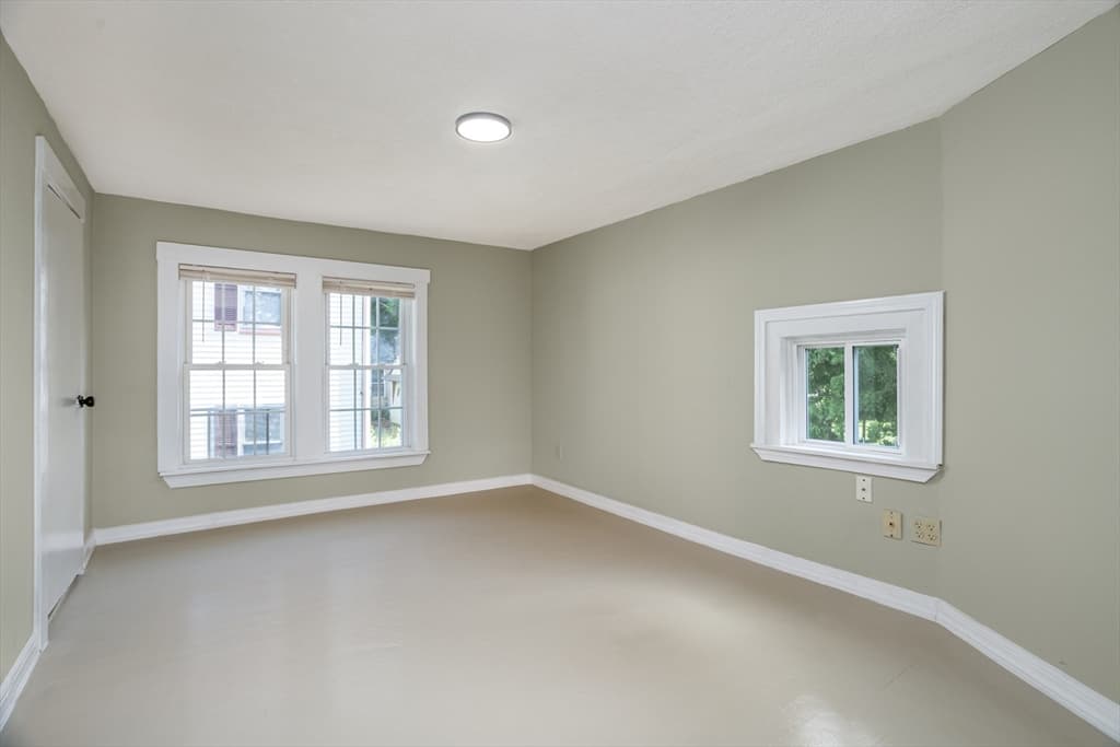 53 Peabody St, Gardner MA 01440 photo 31