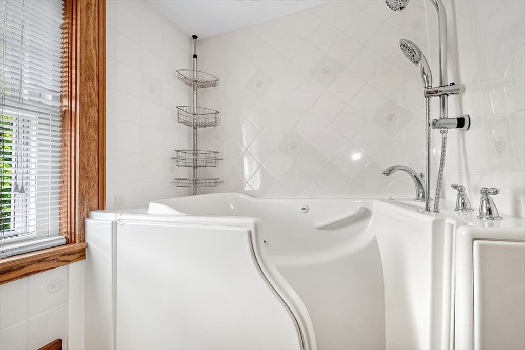37 Loring Rd., Winthrop MA 02152 photo 26