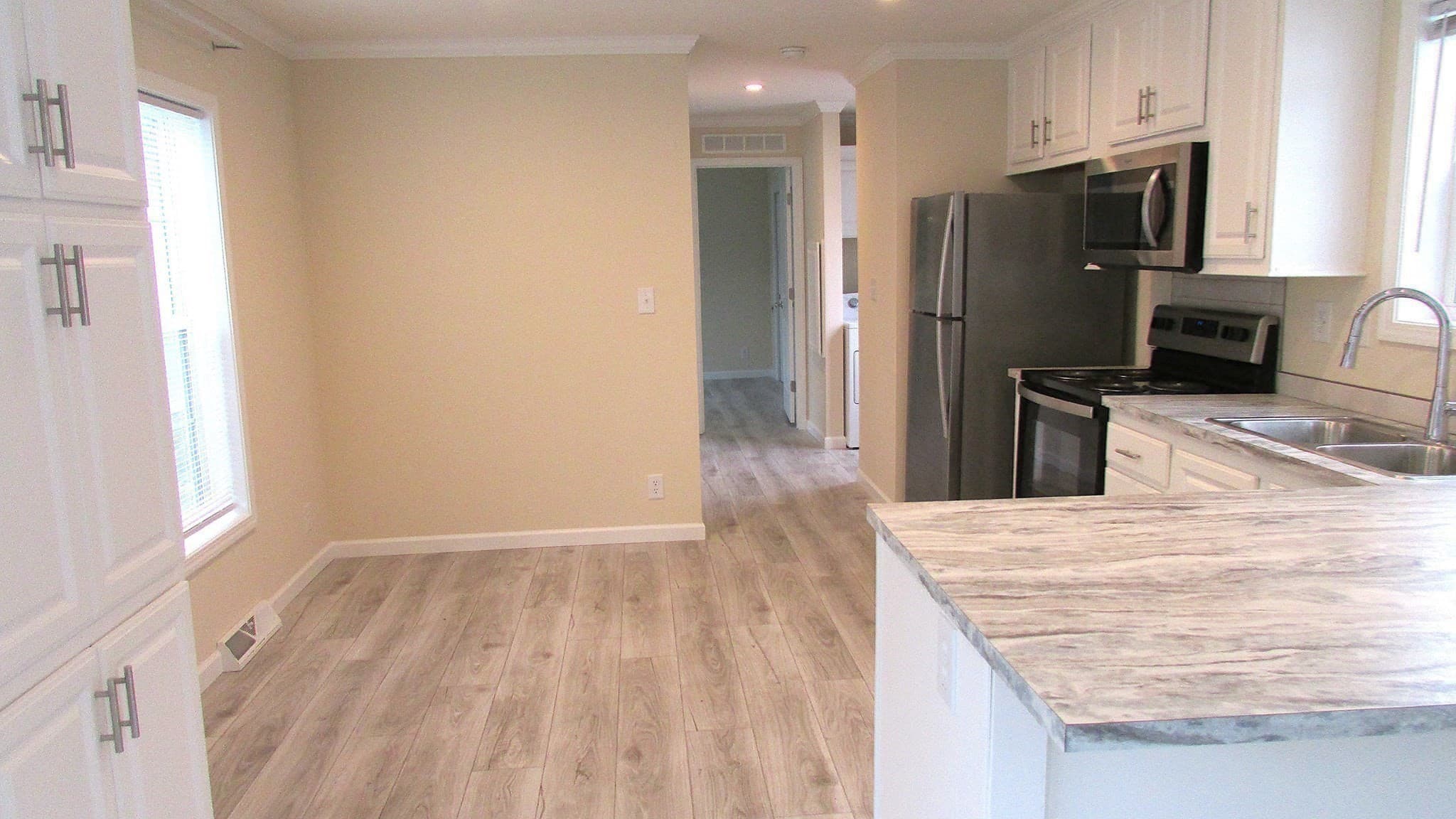 Mobile Home at 40 Cynthia Circle # 0, Weymouth MA 02188, Weymouth, photo 16 of 22