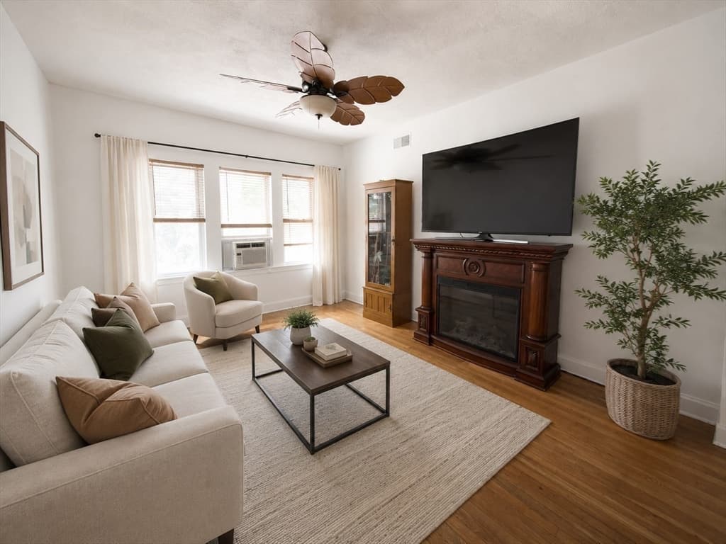 415 - 417 Mountain Ave, Revere MA 02151 photo 3