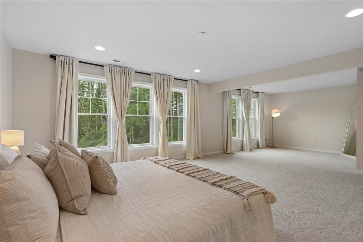 Condominium at 11 Winslow Lane # 2, Grafton MA 01536, Grafton, photo 17 of 39