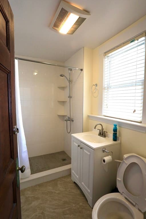 124 Forest St, Medford MA 02155 photo 9