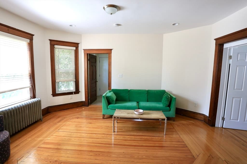 124 Forest St, Medford MA 02155 photo 10