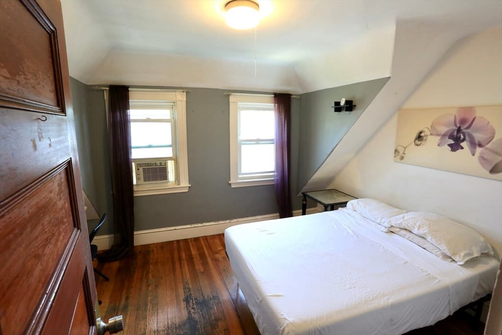 124 Forest St, Medford MA 02155 photo 25