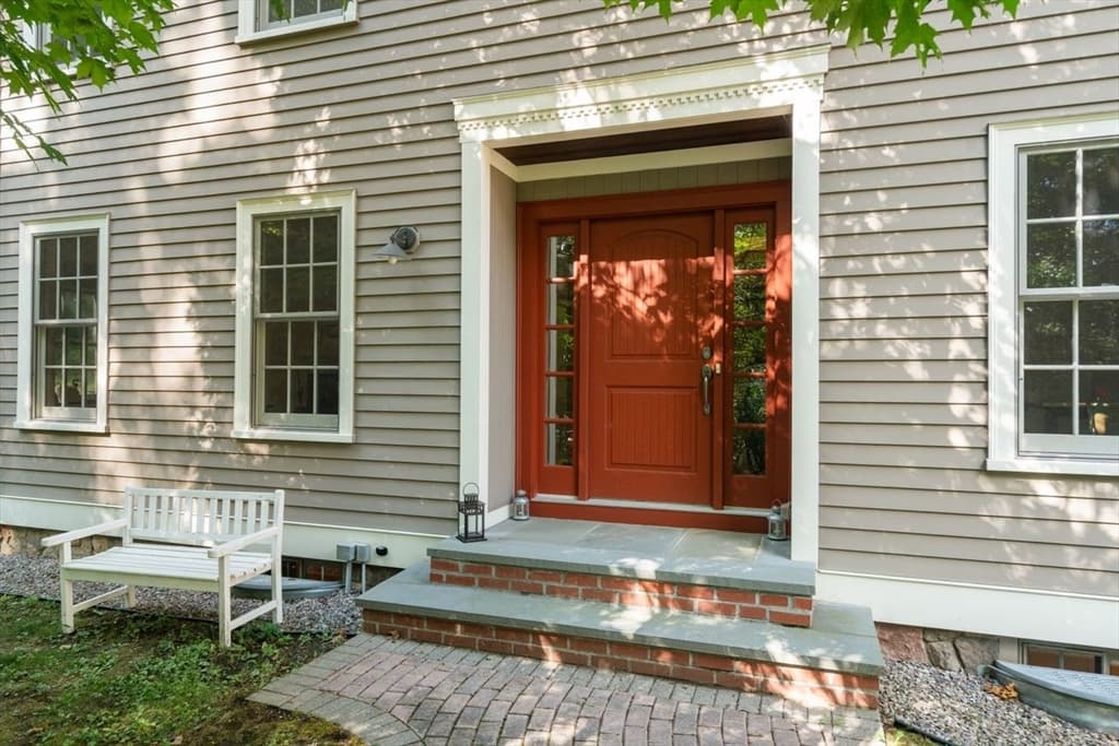 32 Perry Lane, Weston MA 02493 photo 3