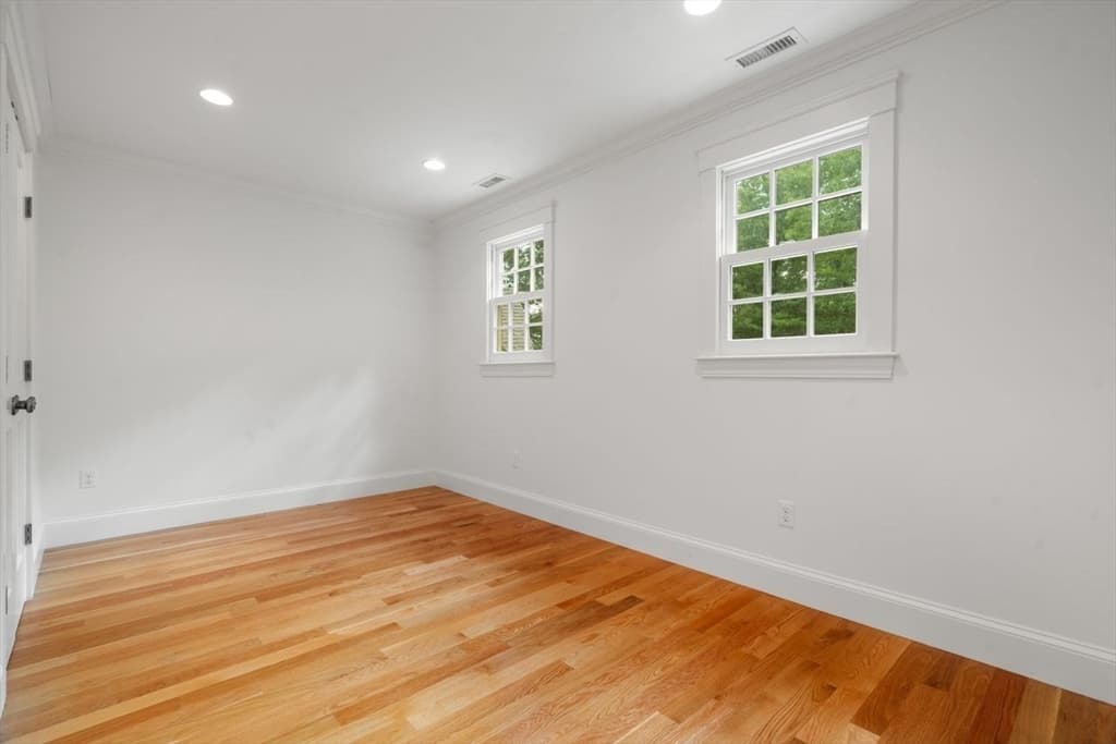32 Perry Lane, Weston MA 02493 photo 18