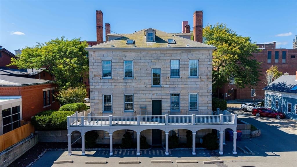 50 N 2nd St, New Bedford MA 02740 photo 4