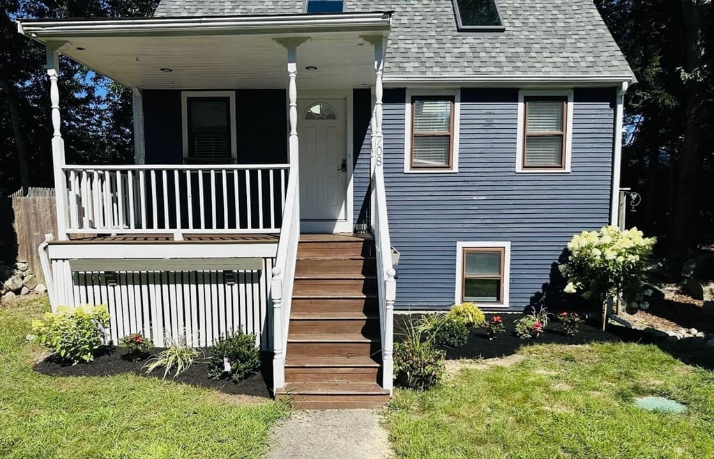 Single Family Residence at 708 Rocky Hill Rd, Plymouth MA 02360, Plymouth, photo 3 of 36