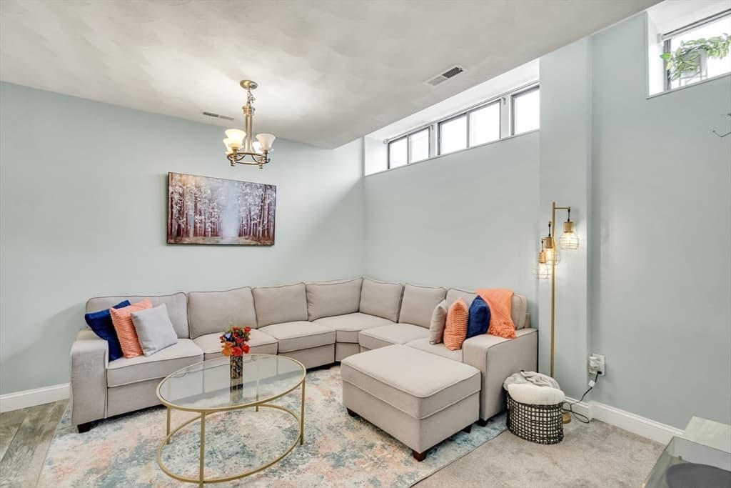 Condominium at 356-358 Main Street # 1, Boston MA 02129, Boston, photo 2 of 38