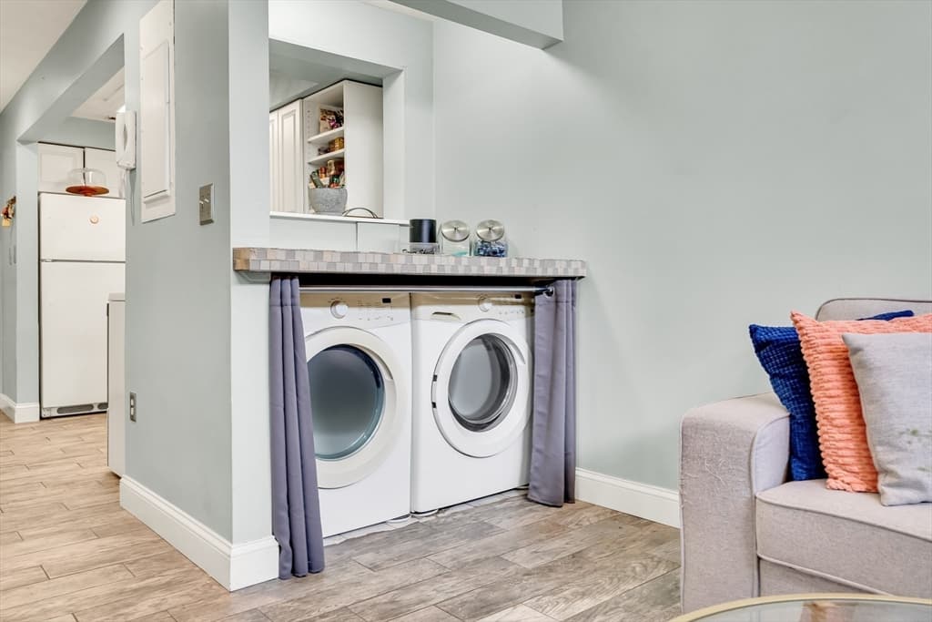 Condominium at 356-358 Main Street # 1, Boston MA 02129, Boston, photo 12 of 38
