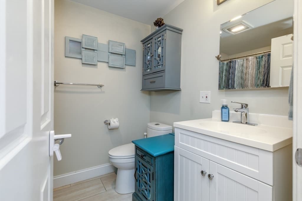Condominium at 65 High St # 1, Woburn MA 01801, Woburn, photo 19 of 35