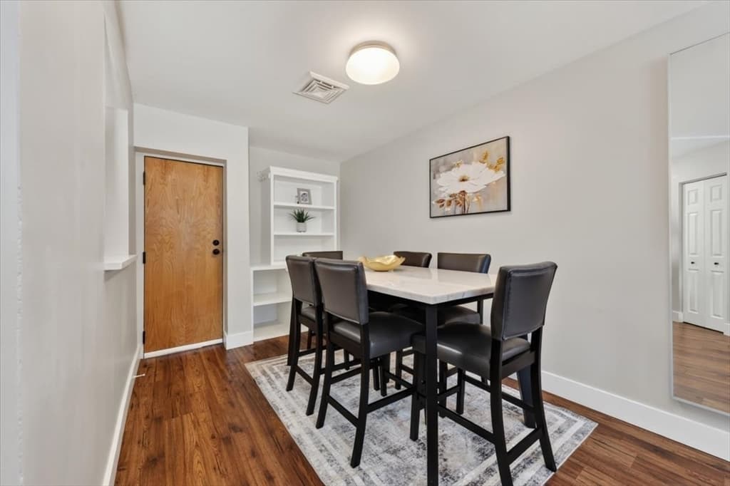 Condominium at 26 School St. # 210, Hull MA 02045, Hull, photo 5 of 32