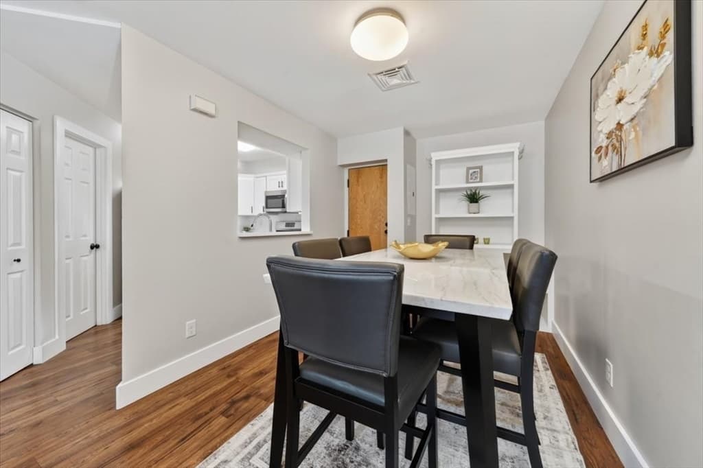 Condominium at 26 School St. # 210, Hull MA 02045, Hull, photo 4 of 32