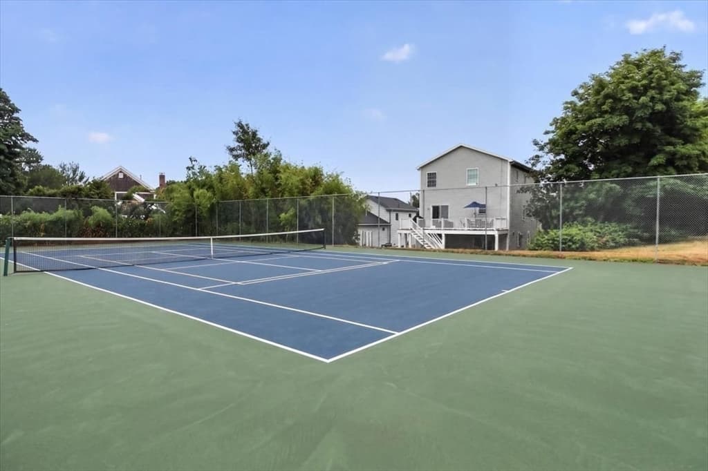 Condominium at 26 School St. # 210, Hull MA 02045, Hull, photo 25 of 32