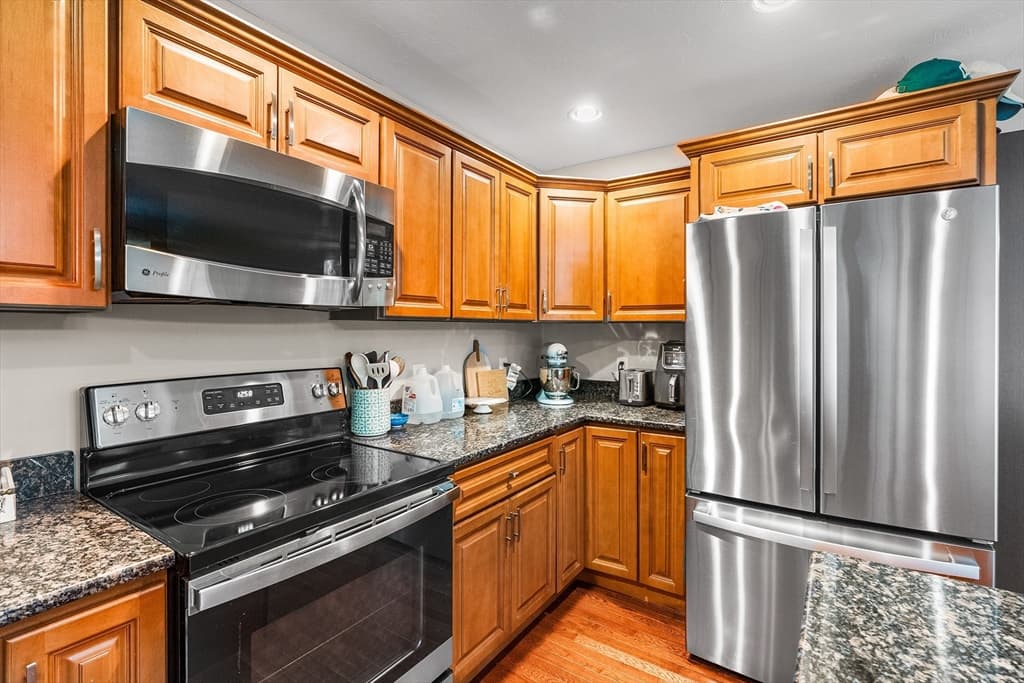 10 Lyford Rd, Spencer MA 01562 photo 12