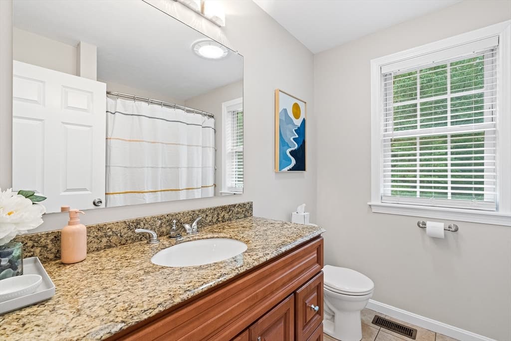 10 Lyford Rd, Spencer MA 01562 photo 21
