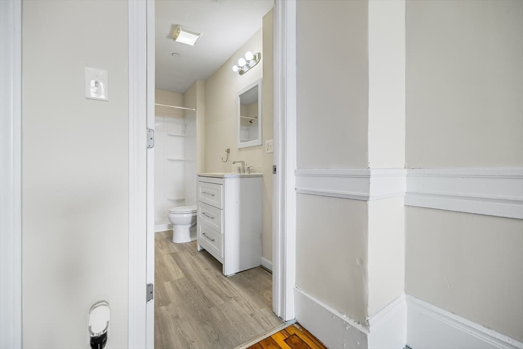 202 Broadway # 31, Lawrence MA 01840 photo 14