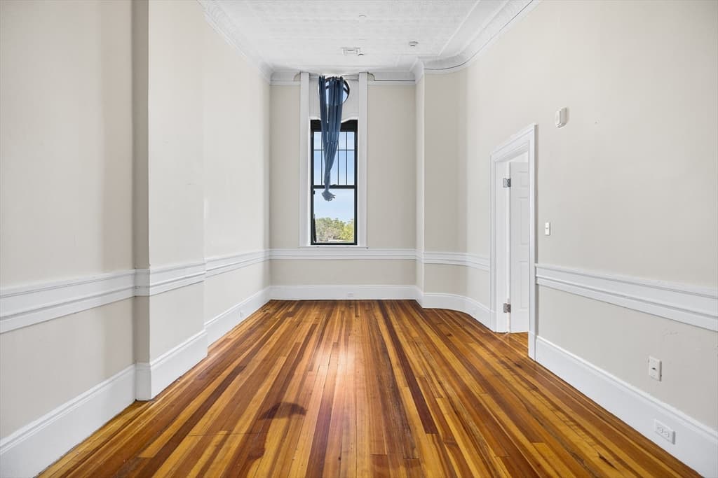 202 Broadway # 31, Lawrence MA 01840 photo 11