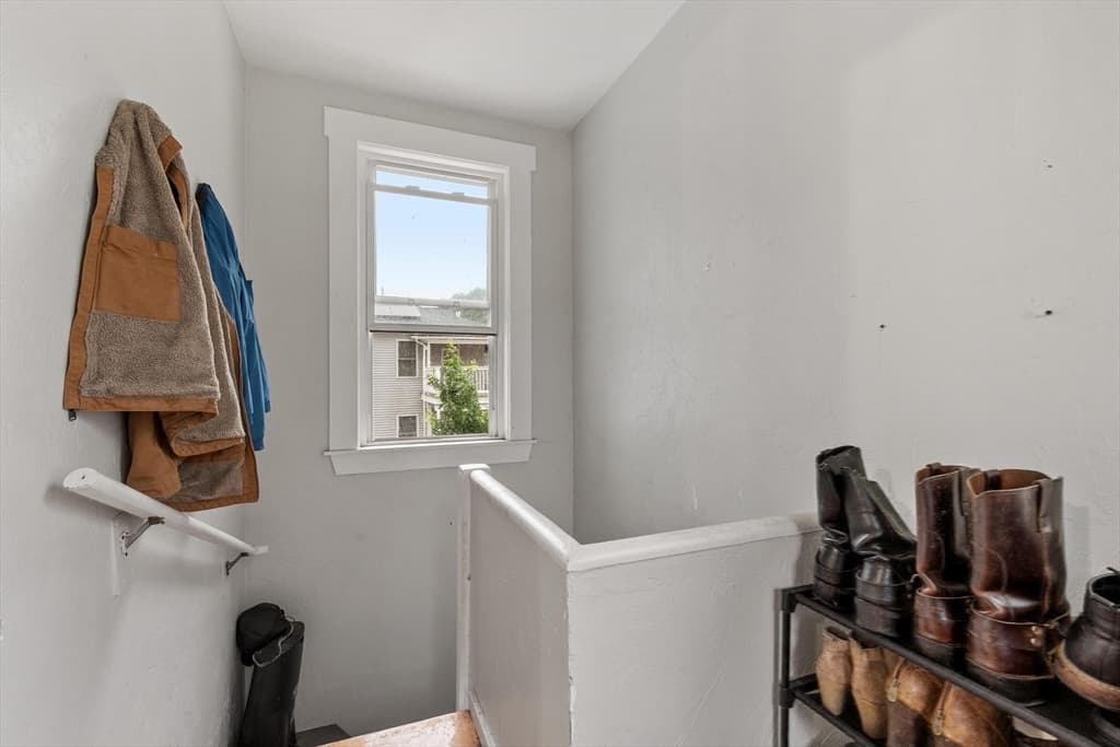 143 Highland Ave, Fitchburg MA 01420 photo 22