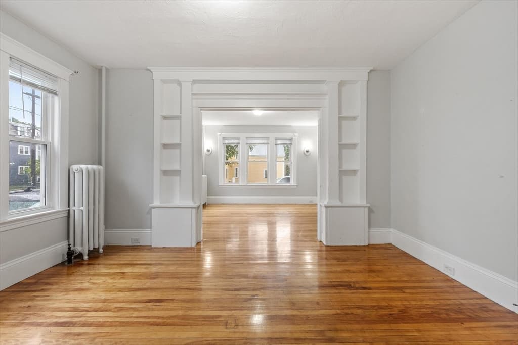 143 Highland Ave, Fitchburg MA 01420