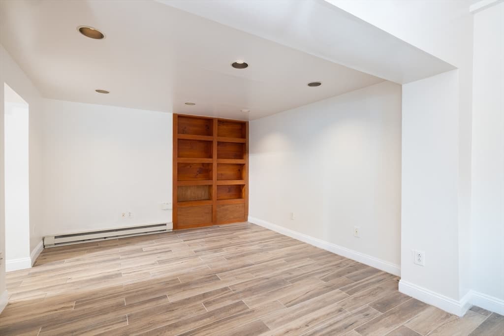 2 Derne Street, Boston MA 02114 photo 23