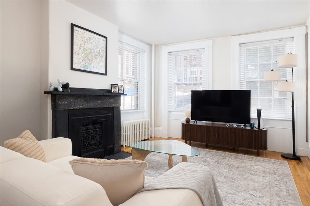 2 Derne Street, Boston MA 02114 photo 13