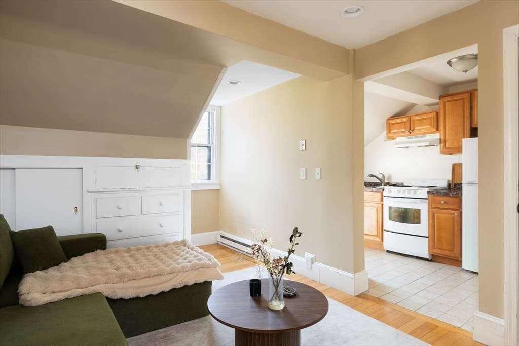 2 Derne Street, Boston MA 02114 photo 20