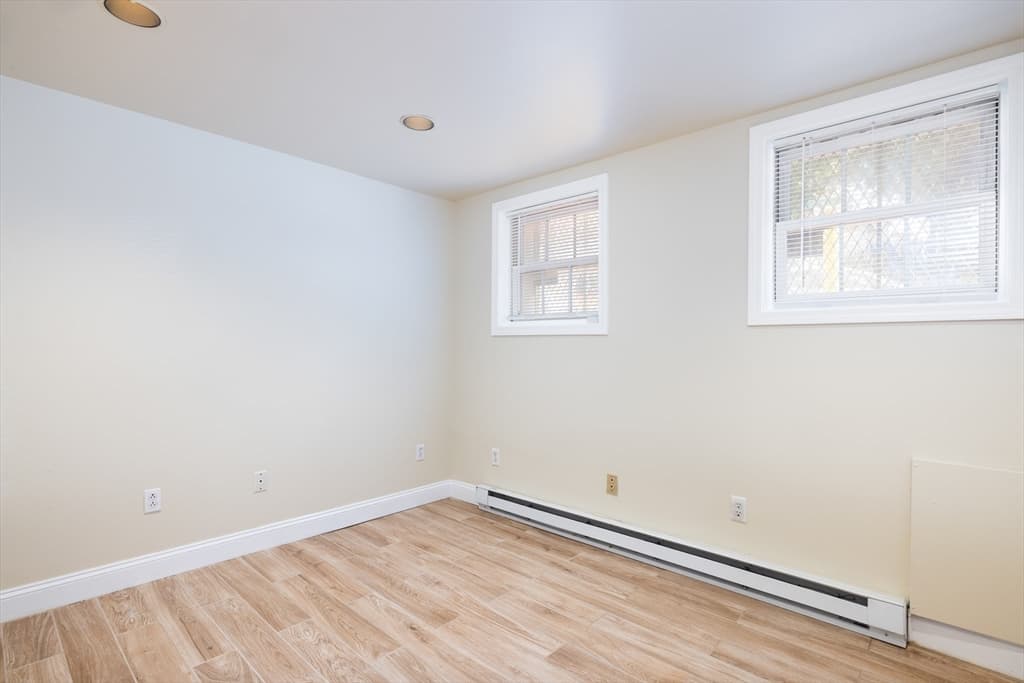 2 Derne Street, Boston MA 02114 photo 24