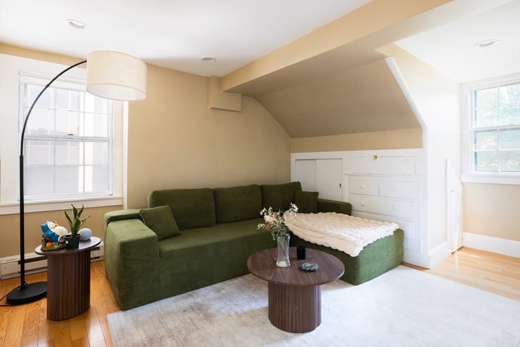 2 Derne Street, Boston MA 02114 photo 19