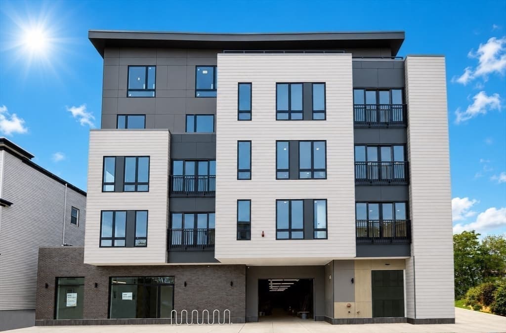 Condominium at 287 Maverick Street, Boston MA 02128, Boston, photo 10 of 10