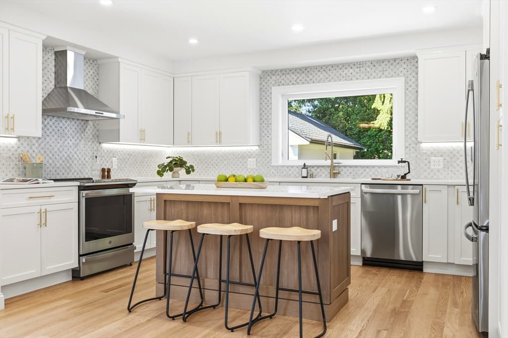 69 Horace Rd, Belmont MA 02478 photo 6