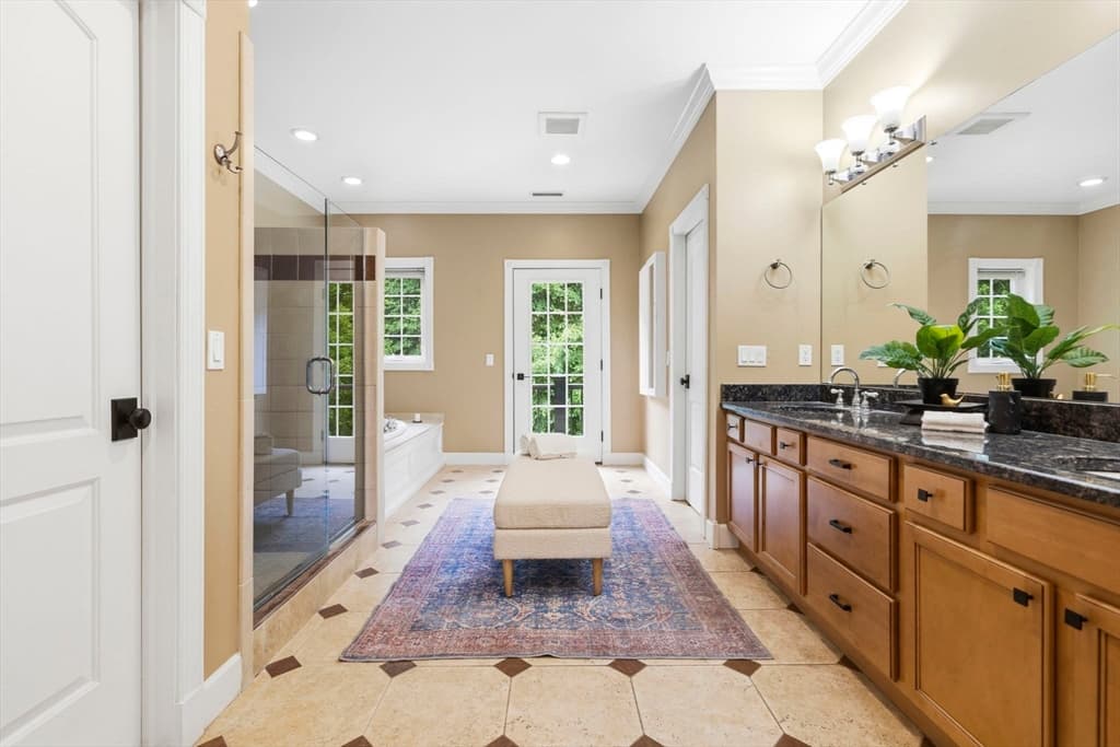 Single Family Residence at 2 Bridle Path, Lynnfield MA 01940, Lynnfield, photo 20 of 41