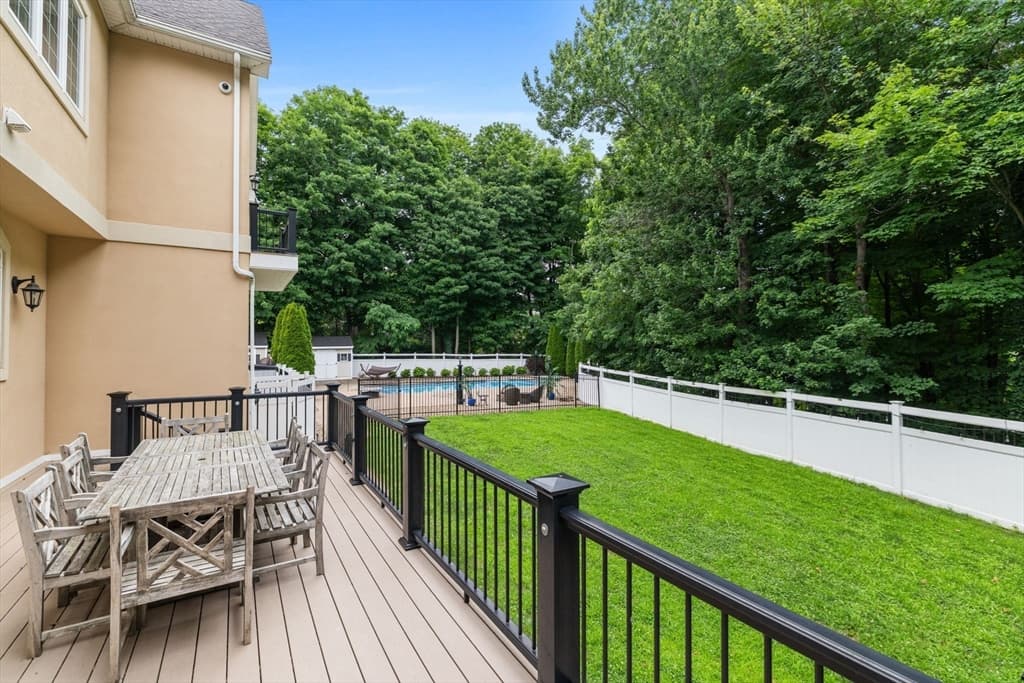 Single Family Residence at 2 Bridle Path, Lynnfield MA 01940, Lynnfield, photo 39 of 41
