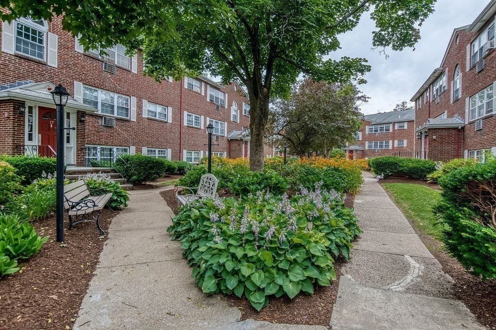 5 Cass St # 2, Boston MA 02132 photo 2