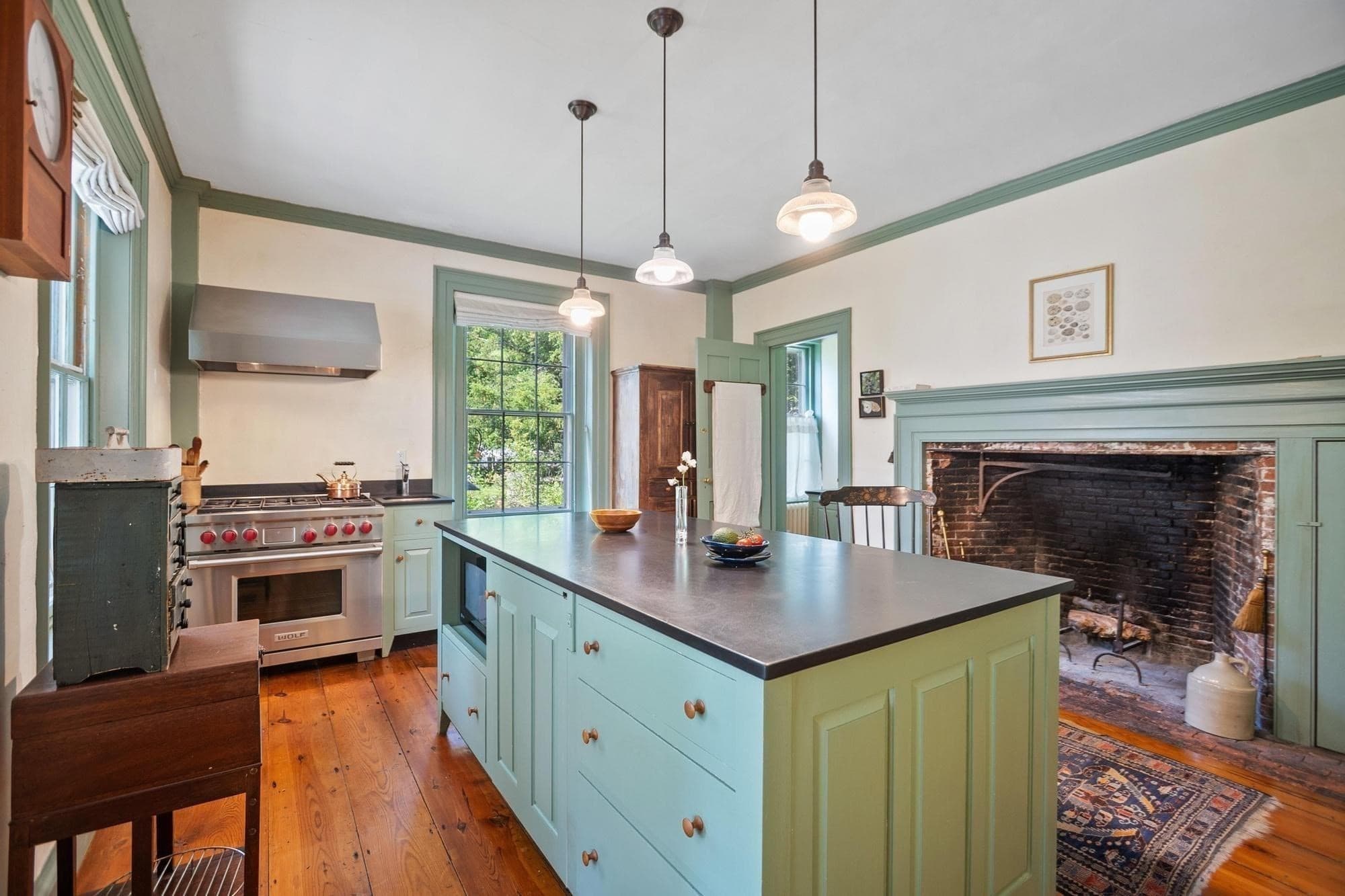 Single Family Residence at 194 Center Rd, Shirley MA 01464, photo 23 of 42