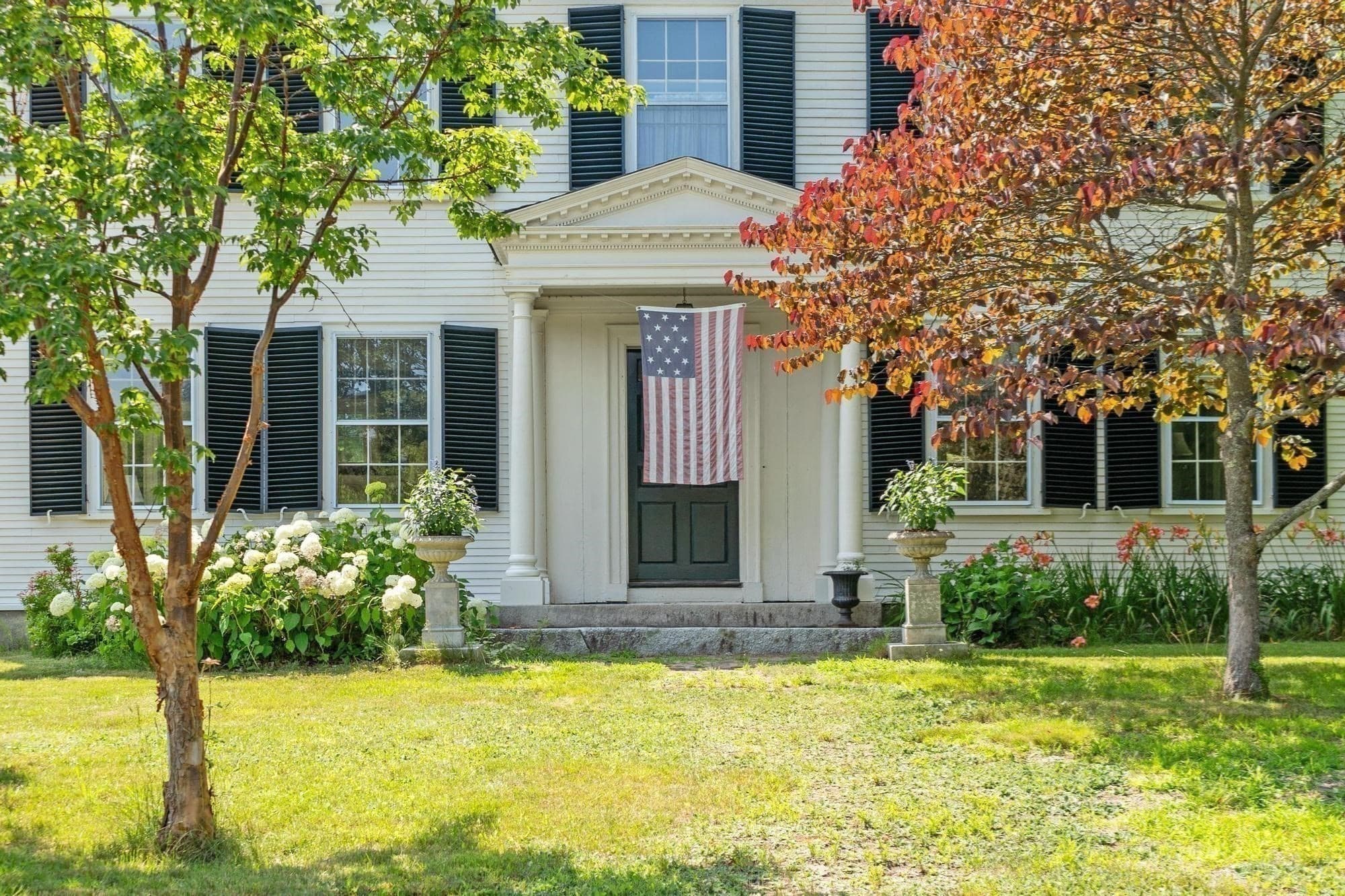Single Family Residence at 194 Center Rd, Shirley MA 01464, photo 14 of 42