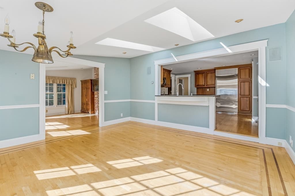 21 Goulding St E, Sherborn MA 01770 photo 8
