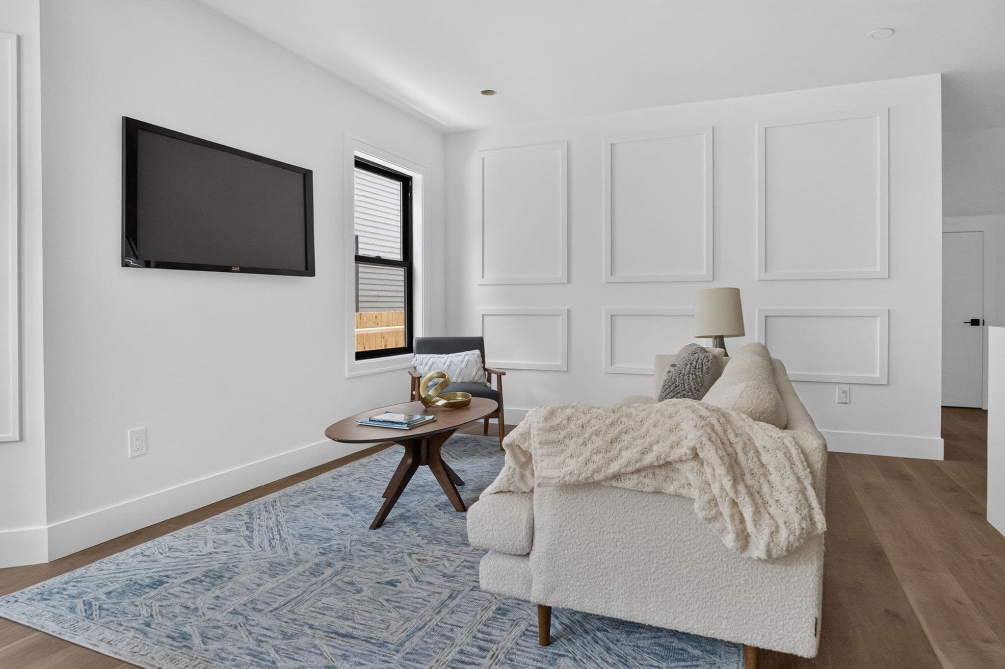 Condominium at 37 Kingston St # A, Somerville MA 02144, photo 3 of 25