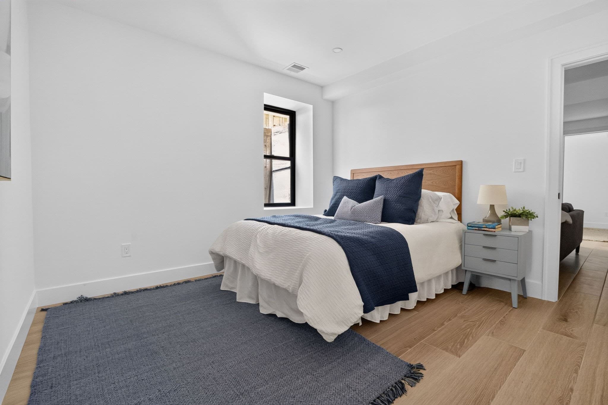 Condominium at 37 Kingston St # A, Somerville MA 02144, photo 19 of 25