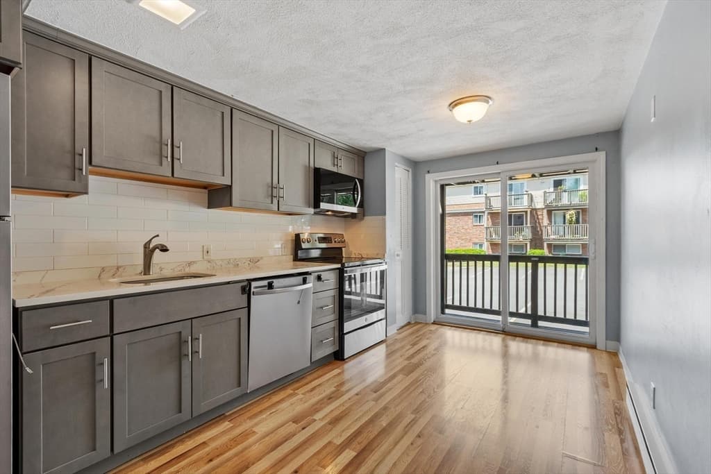 9 Wampus Ave # 4, Acton MA 01720