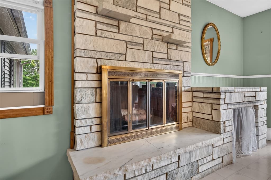 96 Sunrise Ave, Leominster MA 01453 photo 6