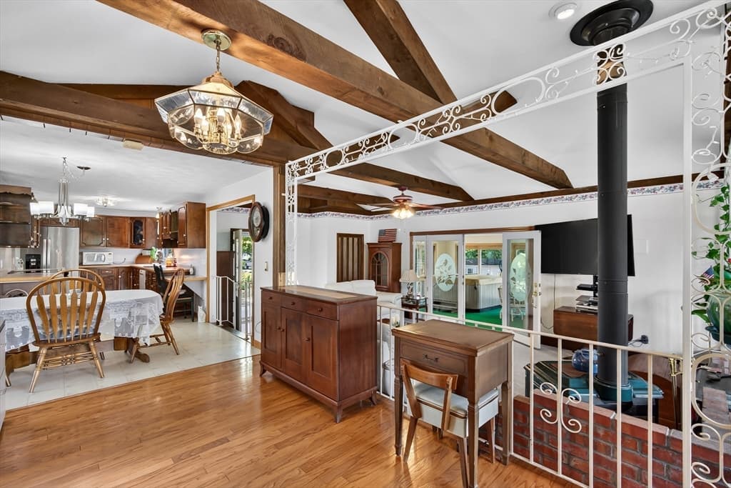 96 Sunrise Ave, Leominster MA 01453 photo 13