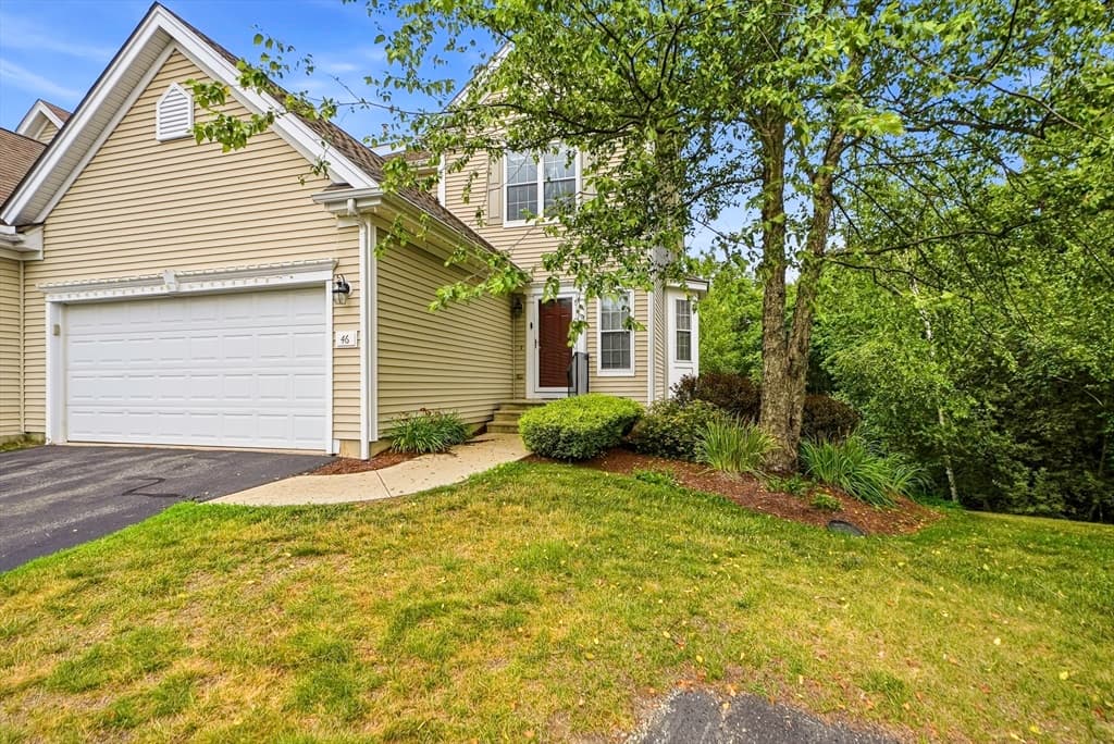 Condominium at 46 Tulip Cir. # 46, Grafton MA 01560, Grafton, photo 40 of 41