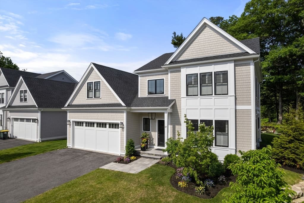 106 Horrigan Drive # 21, Dedham MA 02026 photo 2